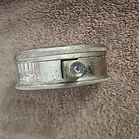 3-1/2" The Hoke Phoenix Pressure Gauge - Picture 8 of 9